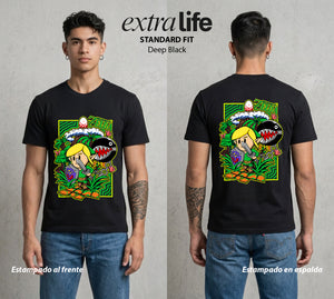 La Leyenda de la Princesa | El Elegido de la Espada #04300 - Playera Standard Fit | Deep Black - Foto en modelo