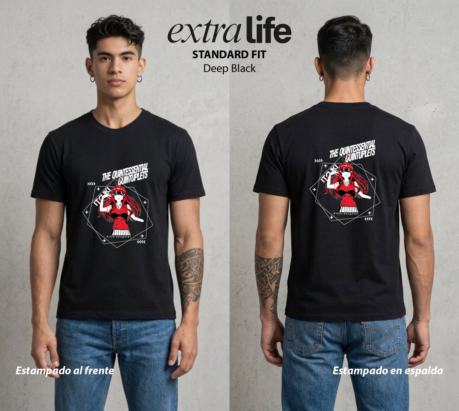 Las Cinco del Destino | Las Cinco del Bien #04325 - Playera Standard Fit | Deep Black - Foto en modelo