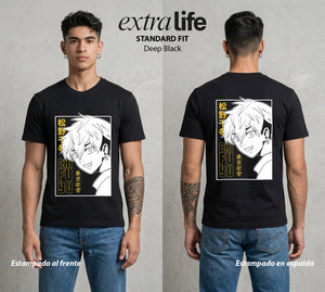 Pandillas del Tiempo | El Hermano del Bien #04364 - Playera Standard Fit | Deep Black - Foto en modelo