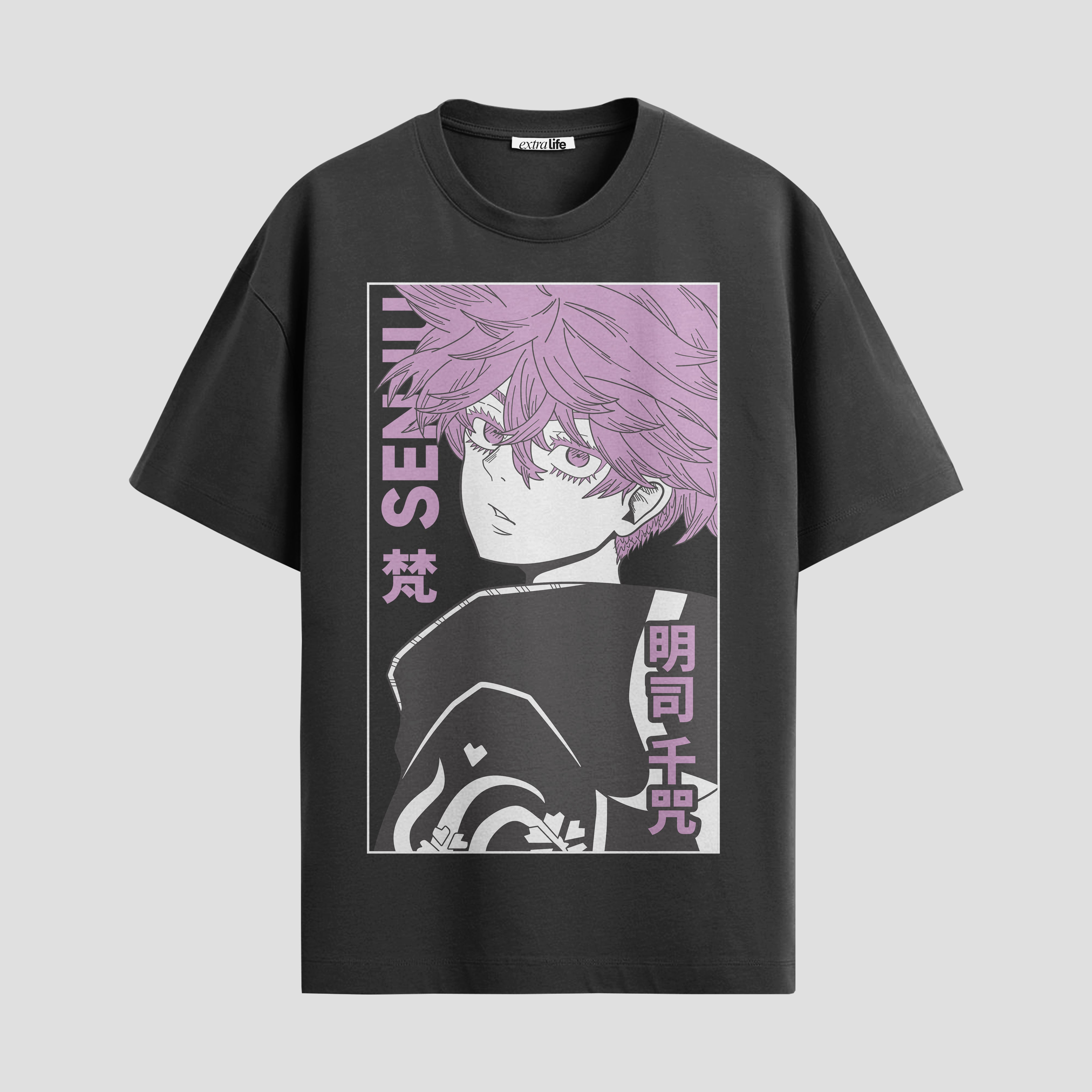Playera urbana de anime y gaming ExtraLife MX, corte Standard Fit unisex ligero y transpirable en color Deep Black y Pure White, ropa de uso diario para gym y casual.