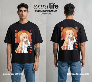 La Doble Vida | La Doble Personalidad #04442 - Playera Oversized Premium | Deep Black - Foto en modelo