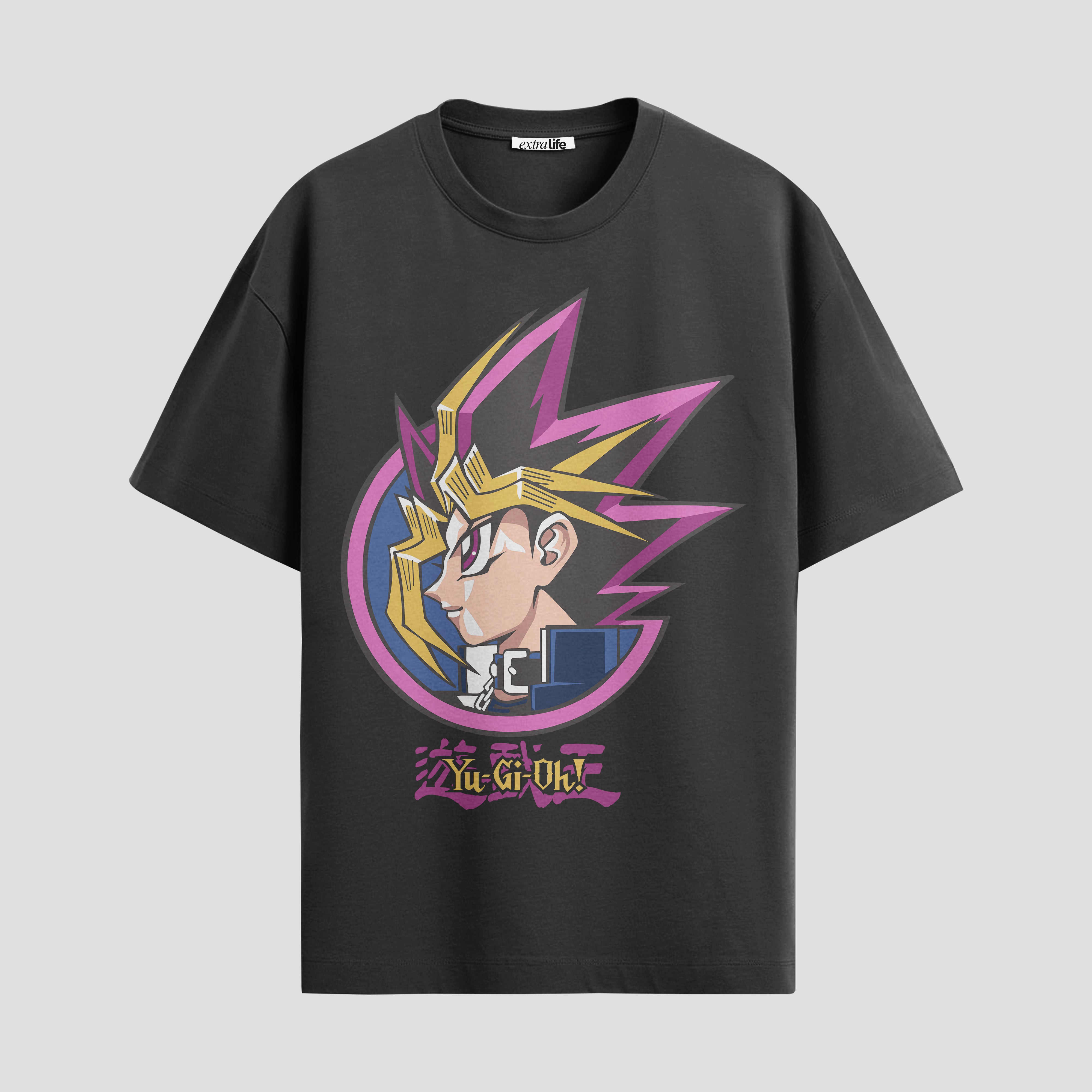 Playera urbana de anime y gaming ExtraLife MX, corte Standard Fit unisex ligero y transpirable en color Deep Black y Pure White, ropa de uso diario para gym y casual.