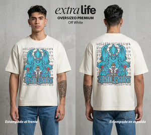 El Duelo del Destino | El Duelo del Faraon #04500 - Playera Oversized Premium | Off White - Foto en modelo