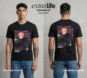 El Arte de las Maldiciones | Fuerza de Voluntad #04531 - Playera Standard Fit | Deep Black - Foto en modelo