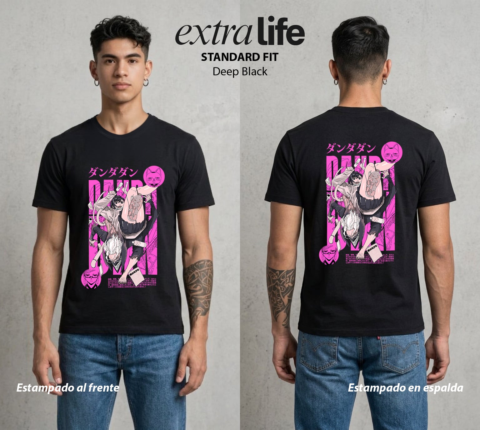 Lo Paranormal Cotidiano | Choque de Dimensiones #04577 - Playera Standard Fit | Deep Black - Foto en modelo