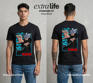 El Heroe por Hobby | Evolución del Caos #04623 - Playera Standard Fit | Deep Black - Foto en modelo