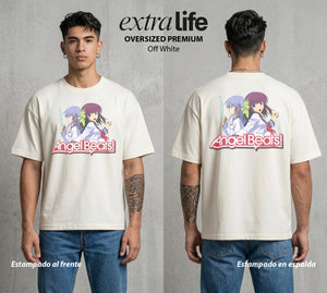 Después de la Vida | Rebeldía Celestial #04711 - Playera Oversized Premium | Off White - Foto en modelo