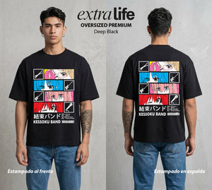 Del Cuarto al Escenario | Introvertida en Escena #04735 - Playera Oversized Premium | Deep Black - Foto en modelo