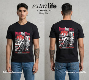 Lo Paranormal Cotidiano | La Batalla del Misterio #04747 - Playera Standard Fit | Deep Black - Foto en modelo