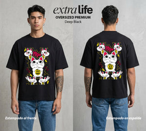 Lo Paranormal Cotidiano | Gato Turbo #04761 - Playera Oversized Premium | Deep Black - Foto en modelo