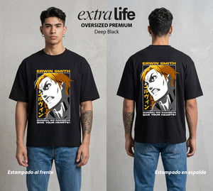 Mas Alla del Muro | El Comandante del Sacrificio #04858 - Playera Oversized Premium | Deep Black - Foto en modelo